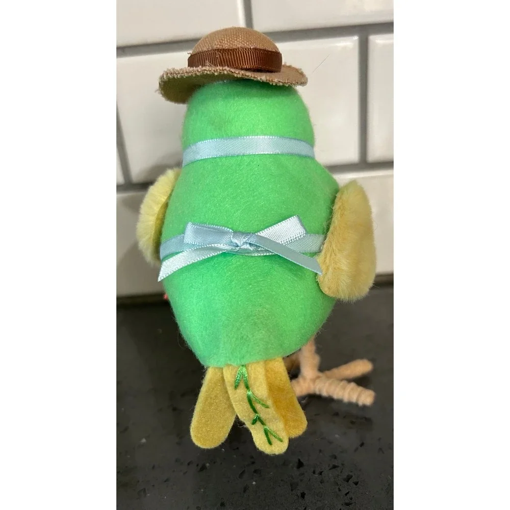 Spritz Holiday Target Spritz Felt Bird Featherly Friends Easter 2023 kale